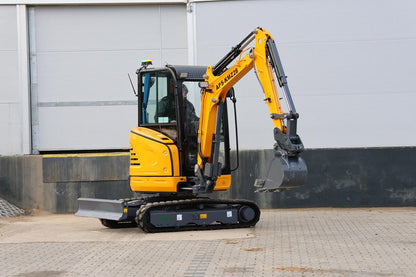 Miniexcavadora APS KMZ 28 con brazo de torsión