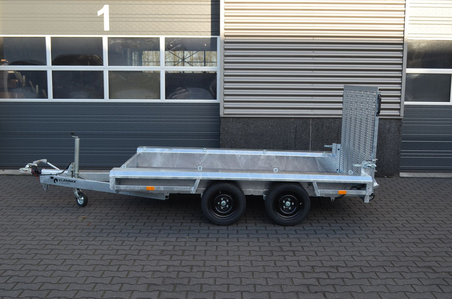 Remolque de Carga 3 x 1,5m 3000 kg - 1500 kg - 2 ejes