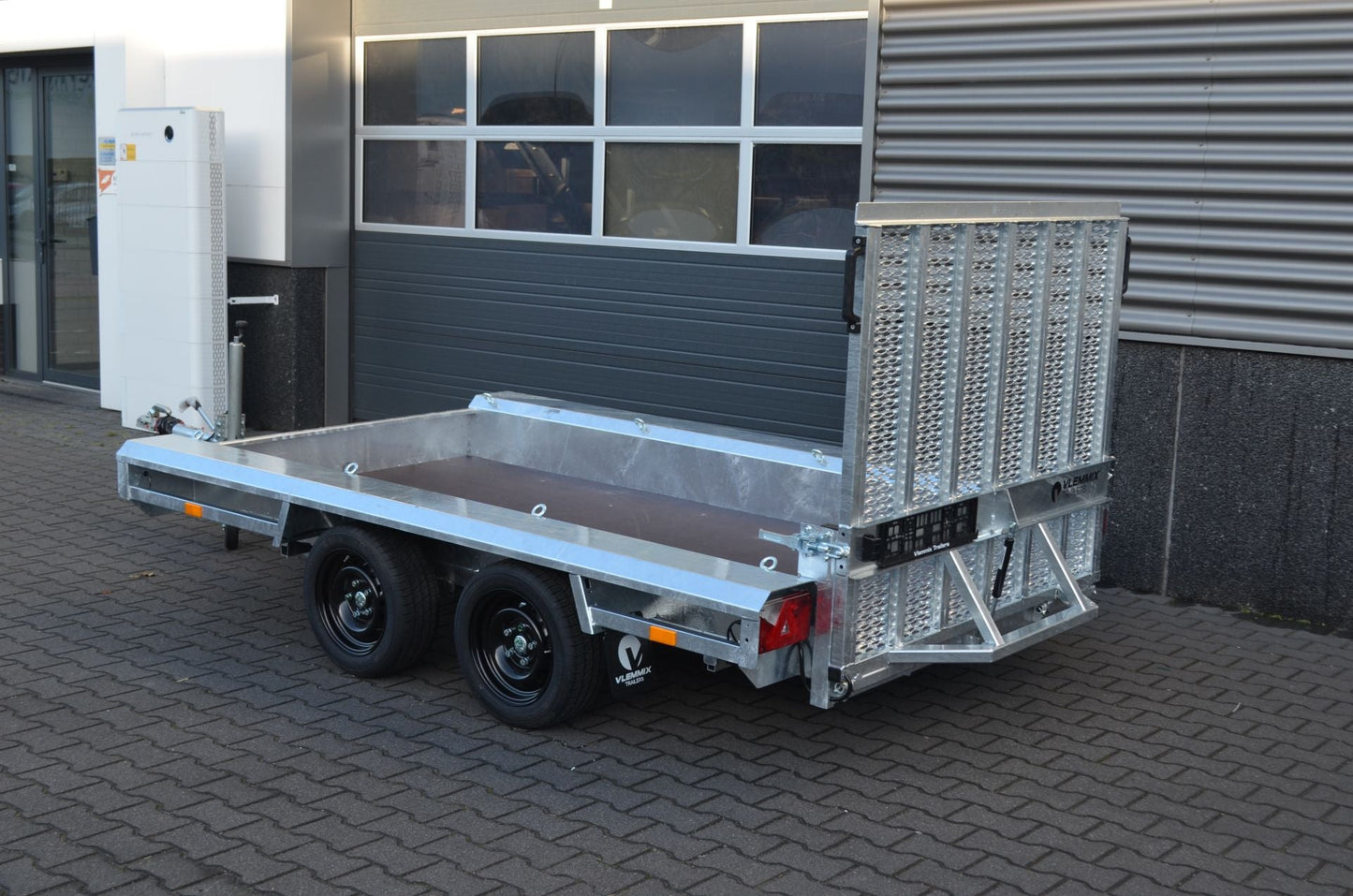 Remolque de Carga 3 x 1,5m 3000 kg - 1500 kg - 2 ejes