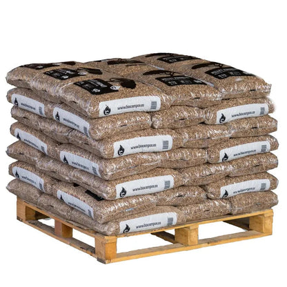 Palet de pellets Piñonero en sacos de 15 kg para calefacción