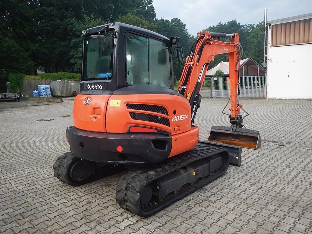 Miniexcavadora Kubota KX057-4 (2014) – 5,5T – ocasión