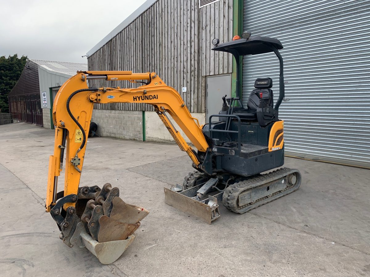 Miniexcavadora Hyundai Robex 17Z-9A (2015) – 1,7T – ocasión