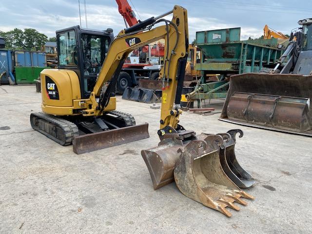 Miniexcavadora Caterpillar CAT 303.5 E CR (2016) – 3,7T – ocasión