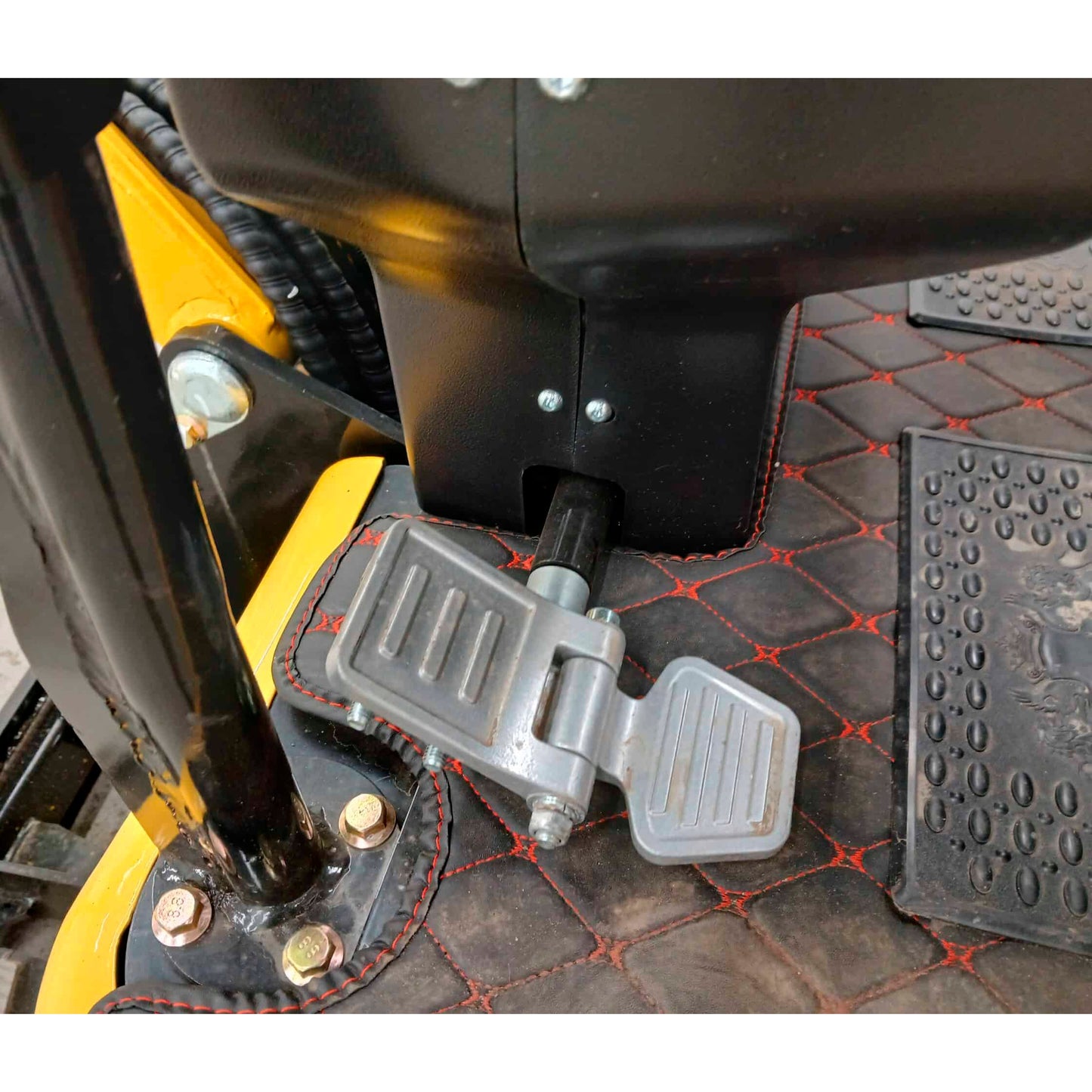Miniexcavadora Machpro MP15