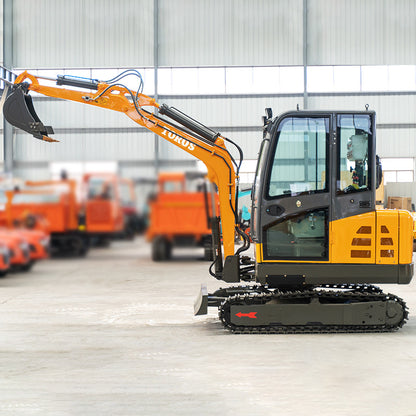 Miniexcavadora Toros TE-30 – 3 Toneladas | 19.6 kW