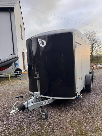 Furgoneta de aluminio Roadster C300, peso bruto de 750 a 1.300 kg