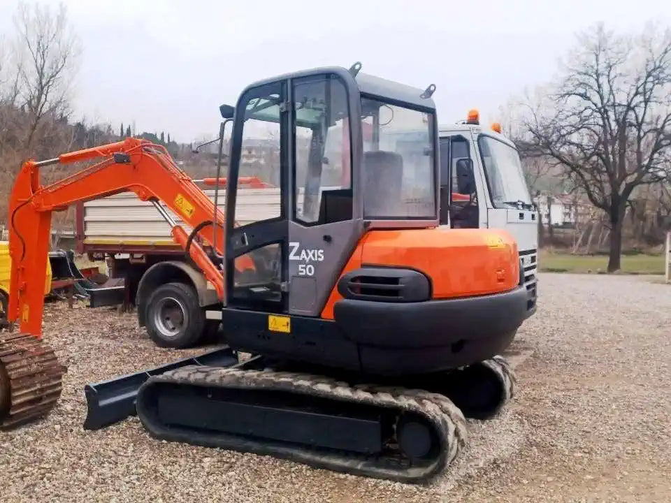 Mini Excavadora Airman Hitachi Zx50 – Ocasión