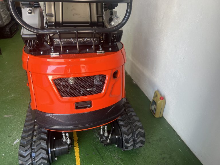 Miniexcavadora Kubota U27-4 de 2,7 t usada 2022 con 1302 h y paquete completo de accesorios