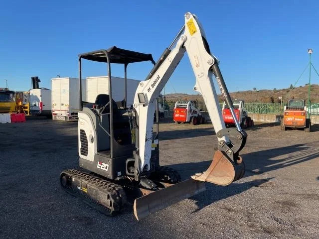 Miniexcavadora Compacta Bobcat E20 de 2 t de Ocasión 2017 con Enganche Rápido y 3 Cucharas