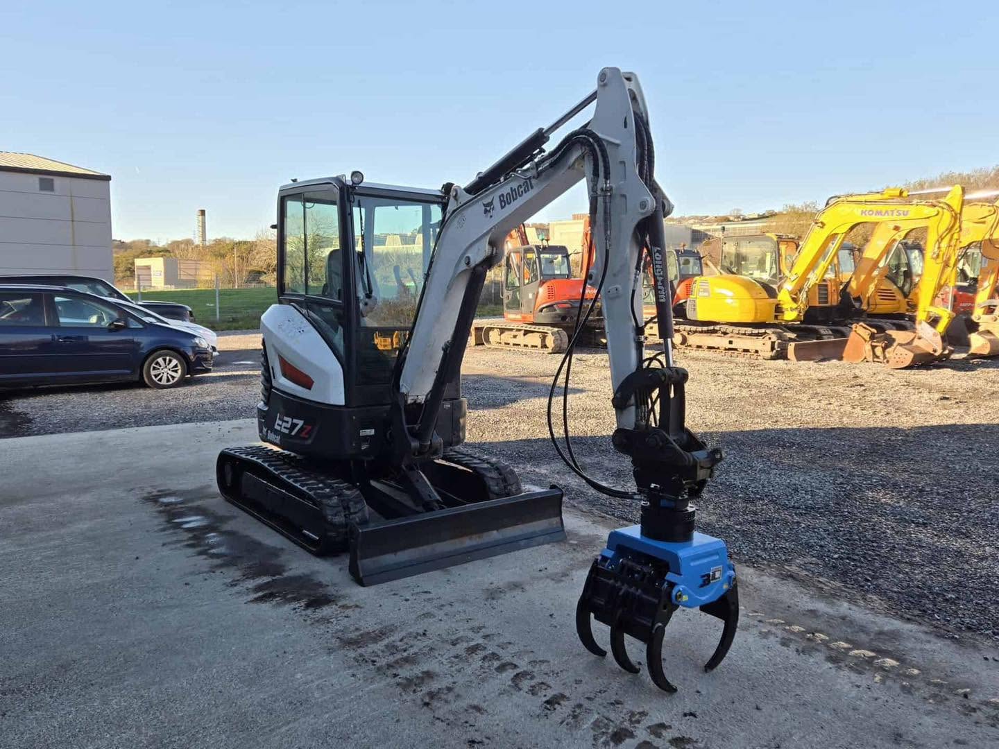 Miniexcavadora Bobcat E27z de 2,7 t usada, año 2019, 1788 h con enganche hidráulico