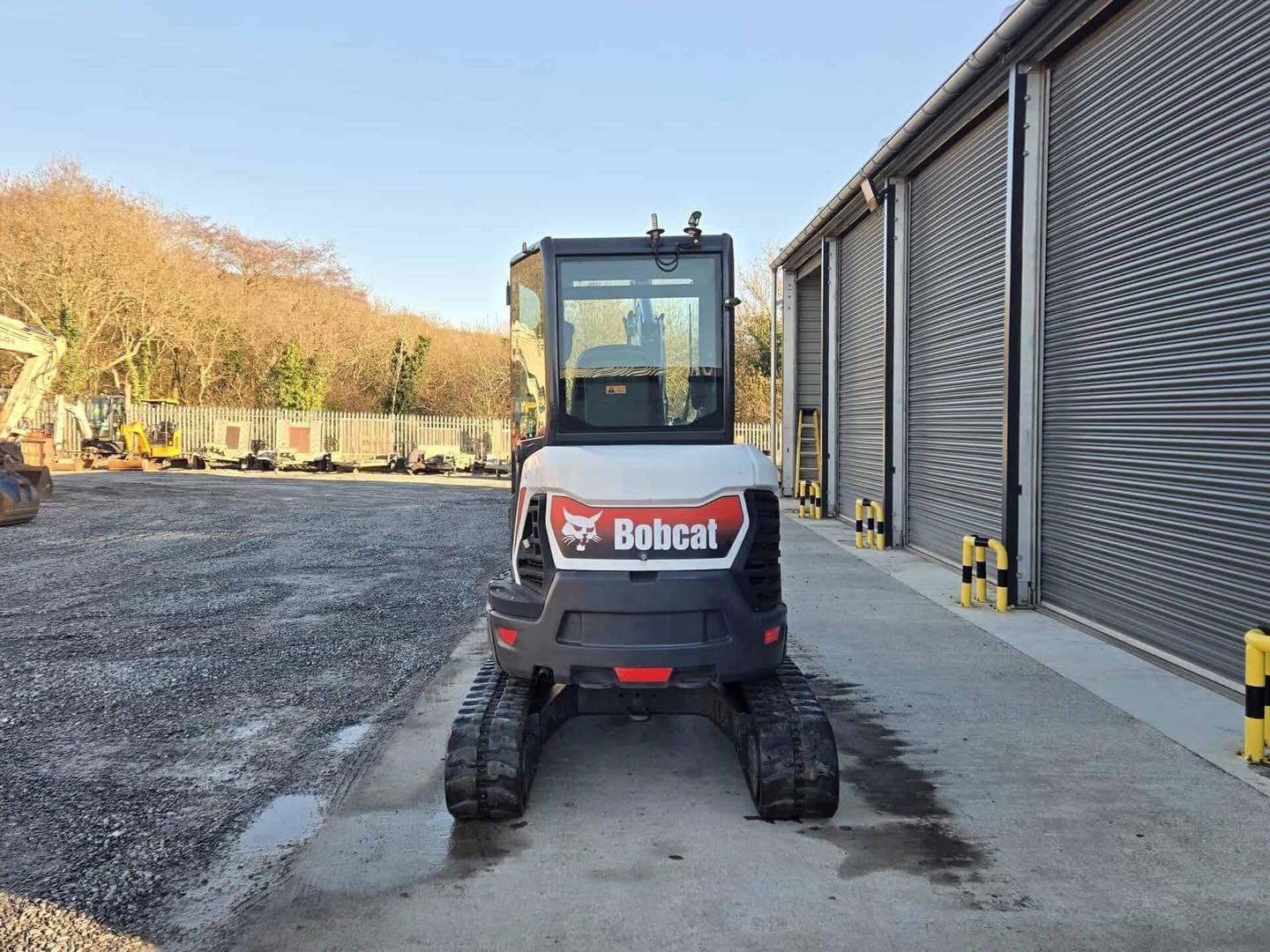 Miniexcavadora Bobcat E27z de 2,7 t usada, año 2019, 1788 h con enganche hidráulico