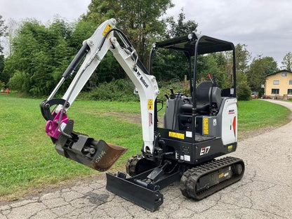 Miniexcavadora compacta Bobcat E17 de 1,7 t usada 2022 casi nueva de 10 h motor Kubota