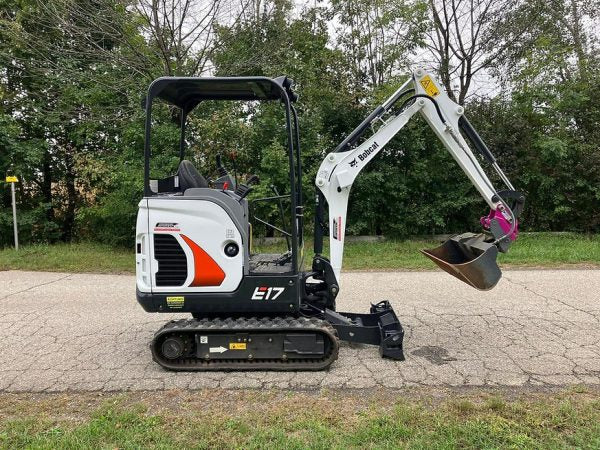 Miniexcavadora compacta Bobcat E17 de 1,7 t usada 2022 casi nueva de 10 h motor Kubota