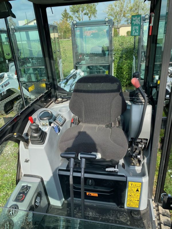 Miniexcavadora Bobcat E19 de 1,6 t, usada, año 2019, solo 850 h, motor Mitsubishi