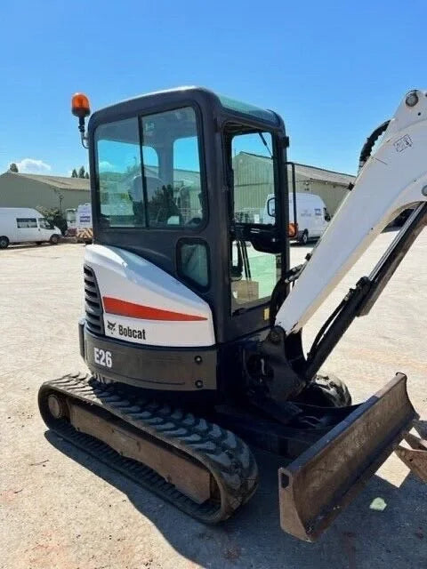 Miniexcavadora Bobcat E26 de 2,7 t de Ocasión 2018 con Chasis Extensible y 3 Cucharas