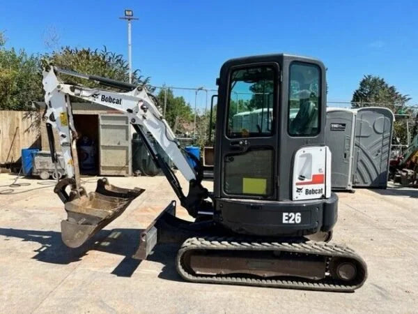 Miniexcavadora Bobcat E26 de 2,7 t de Ocasión 2018 con Chasis Extensible y 3 Cucharas