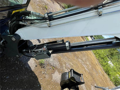 Miniexcavadora Bobcat E27Z de 2,7 t de ocasión 2021 con tiltrotador Engcon y 4 cucharones