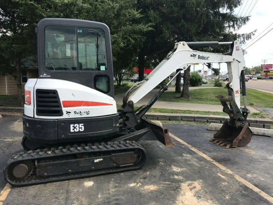 Miniexcavadora Bobcat E35 de 3,5 t de ocasión 2011 con pulgar hidráulico y 3 cucharones