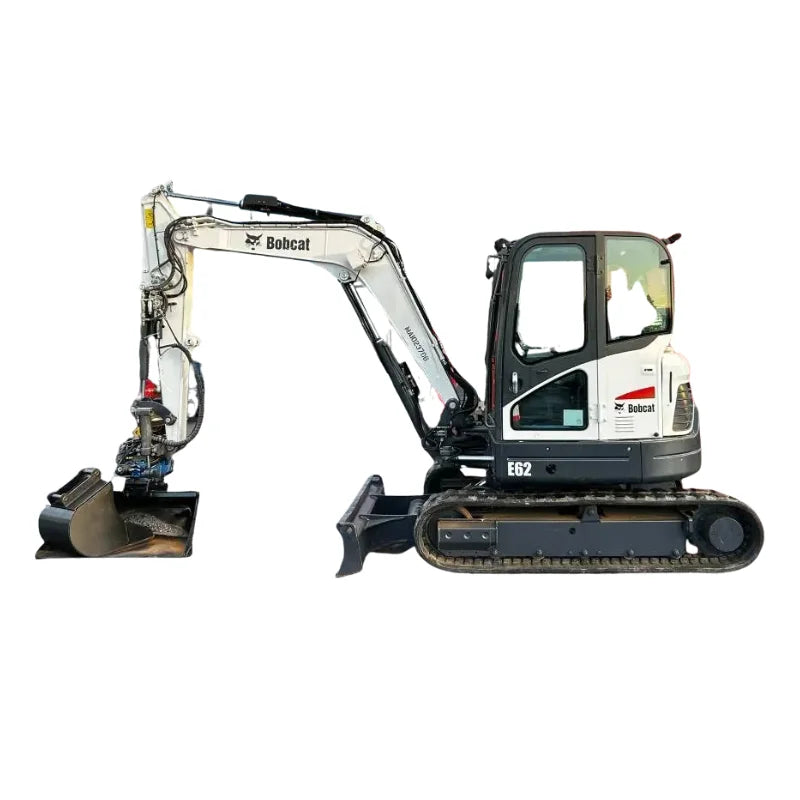Miniexcavadora Bobcat E62 6,1 t — Motor Yanmar 4TNV94L 36,2 kW — Usado 2014 — 5 751 h