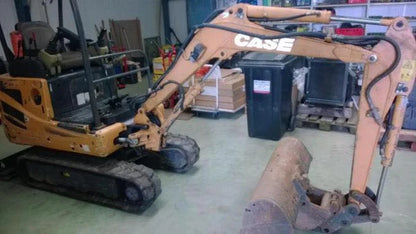 Miniexcavadora CASE CX 15 B de ocasión – 1,48T (2008) con 3 cucharas