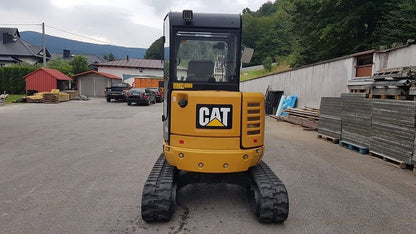 Miniexcavadora CAT 302.7D CR de Ocasión – 2,67T (2016) con 3 Cucharas y Enganche Rápido