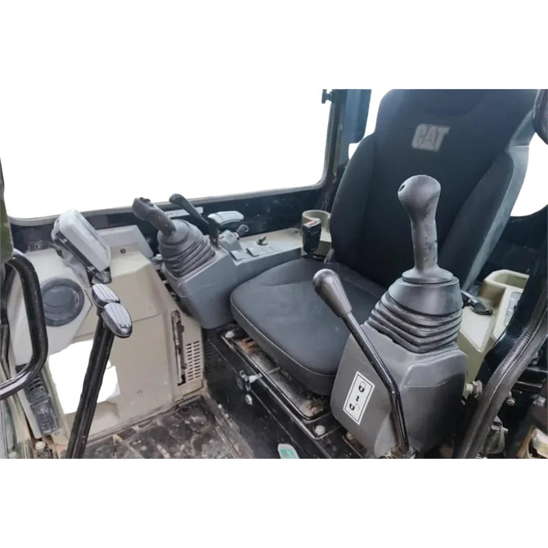 CAT 304E miniexcavadora compacta 4 t — Motor Cat 2.4 31,2 kW (42 hp) — Usada 2012 — 4 690 h