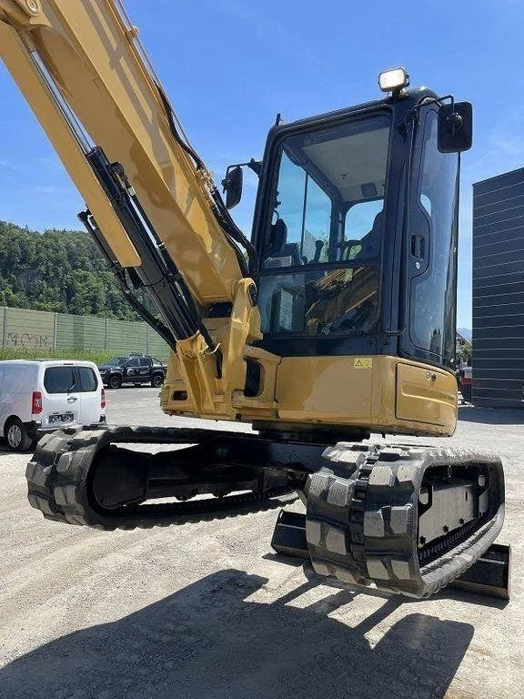 Miniexcavadora Caterpillar 305 5E compacta de 5,2 t de ocasión 2013 con 3 cucharas y 1720 h
