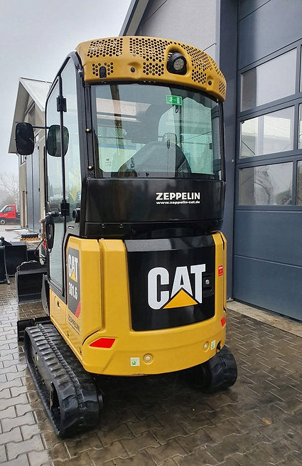 Miniexcavadora Caterpillar 301.6 de 1,8 t usada 2019 con 1.870 h y enganche Lehnhoff