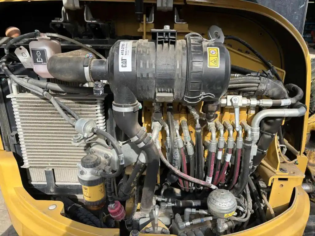 Miniexcavadora CATERPILLAR 303.5E CR – ocasión