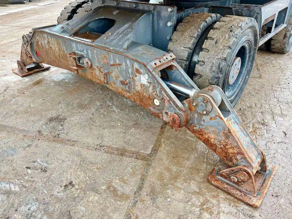 Doosan DX190W Excavadora de ruedas 18,2 t usada 2008 de 10 745 h con motor DL06