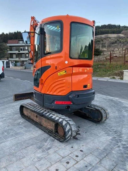 Miniexcavadora Doosan DX 27 Z 2,8 t de giro cero de ocasión 2016 con enganche rápido y 3 cucharas