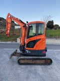 Miniexcavadora Doosan DX 27 Z 2,8 t de giro cero de ocasión 2016 con enganche rápido y 3 cucharas