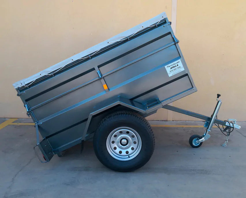 Remolque 4x4 basculante por inercia 2.000 x 1.300 x 600 + 350 – Mma 750 kg