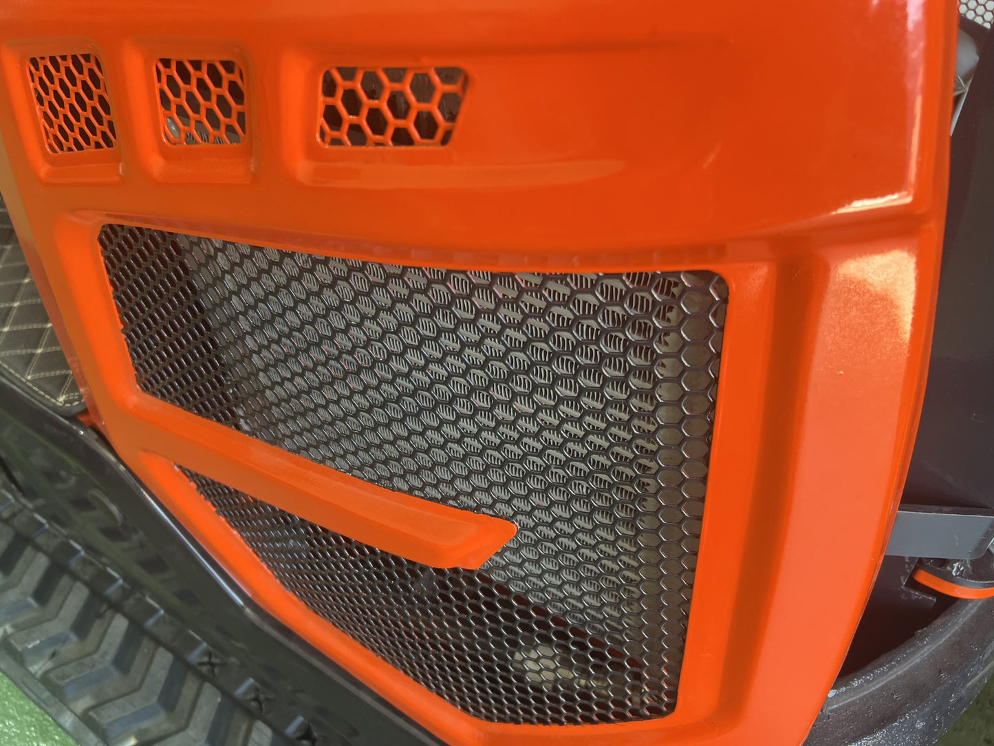 Miniexcavadora Giratoria BAIMSE 1800 kg, Motor Kubota de 3 Cilindros