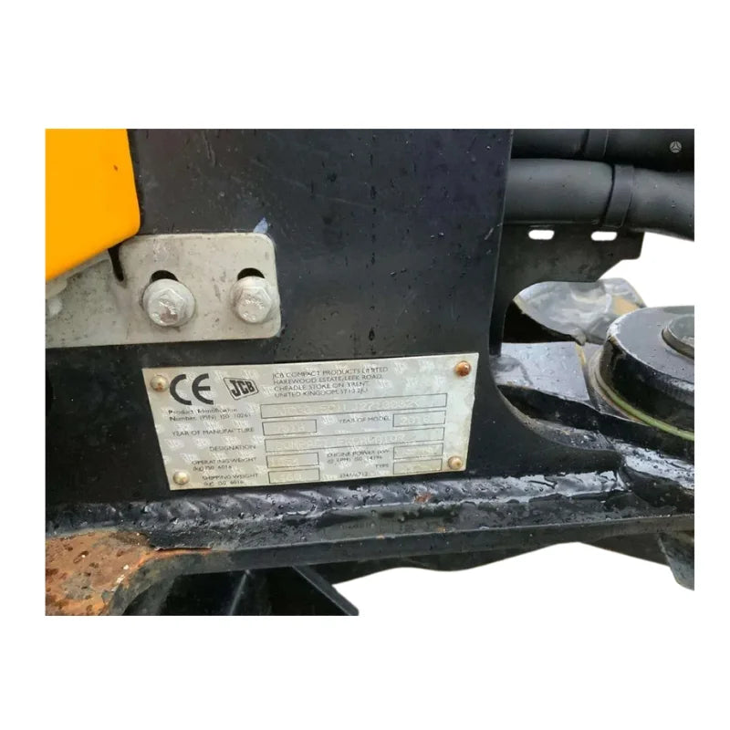 JCB 15C-1 miniexcavadora 1,6 t — Motor Perkins 403D-07 11,7 kW — Ocasión 2018 — 1 134 h