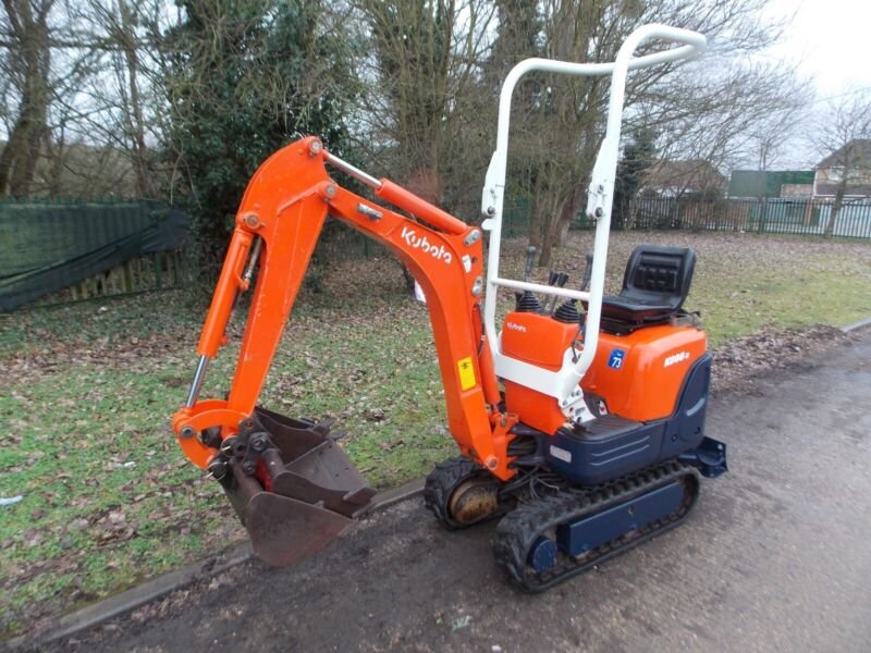 Miniexcavadora Kubota K008-3 de Ocasión (2013) – 0,8T con Motor Nuevo – 2.694 h
