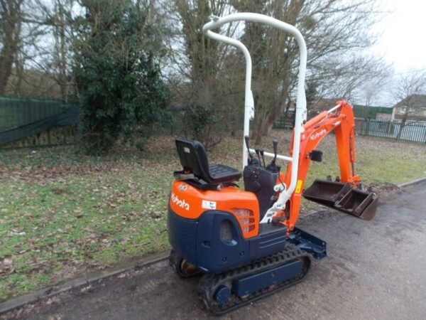 Miniexcavadora Kubota K008-3 de Ocasión (2013) – 0,8T con Motor Nuevo – 2.694 h