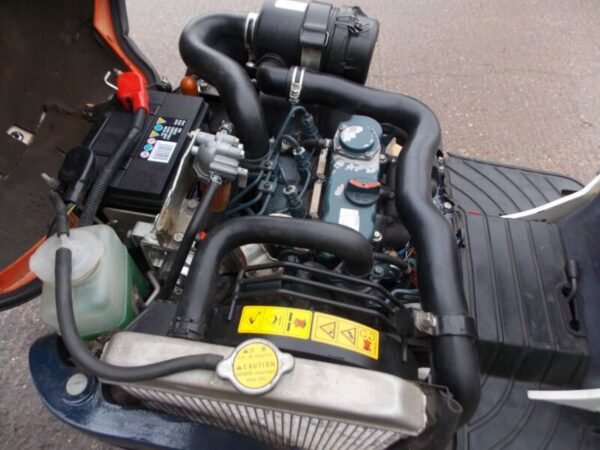 Miniexcavadora Kubota K008-3 de Ocasión (2013) – 0,8T con Motor Nuevo – 2.694 h