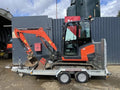 Miniexcavadora Kubota KX027-4 de 2,7 t usada 2018 con remolque de 3,5 t de 2023 y 3 cucharones