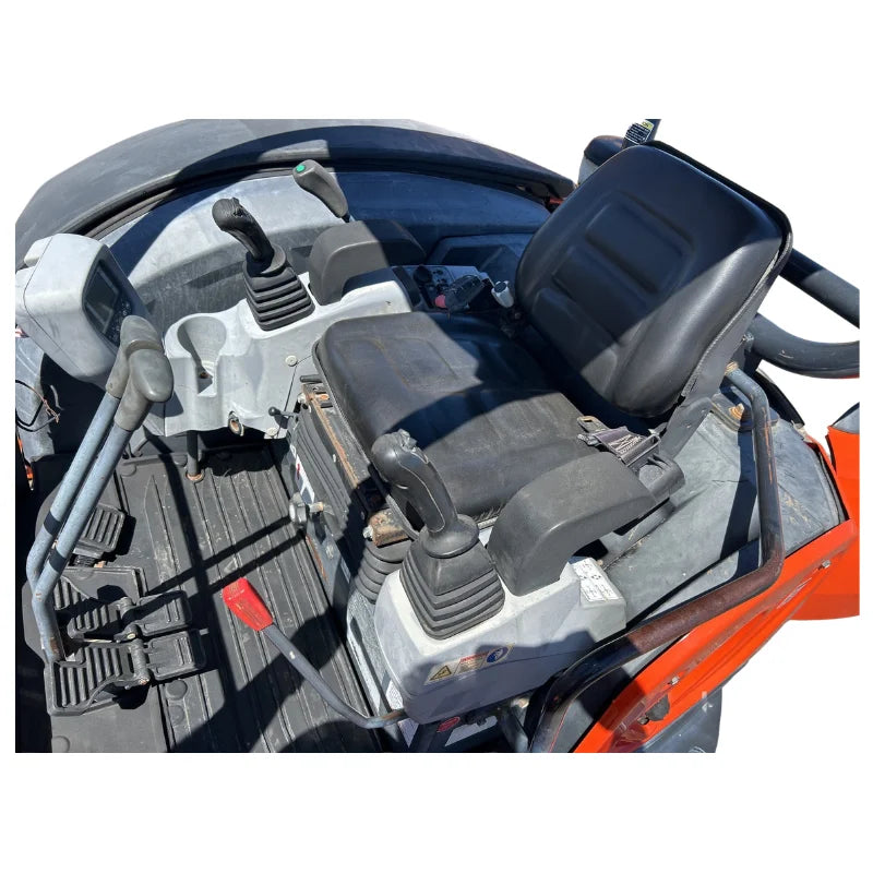 Miniexcavadora Kubota U48-4 de 4,8 t con giro cero — Enganche rápido hidráulico — Usada 2015 — 5.951 h