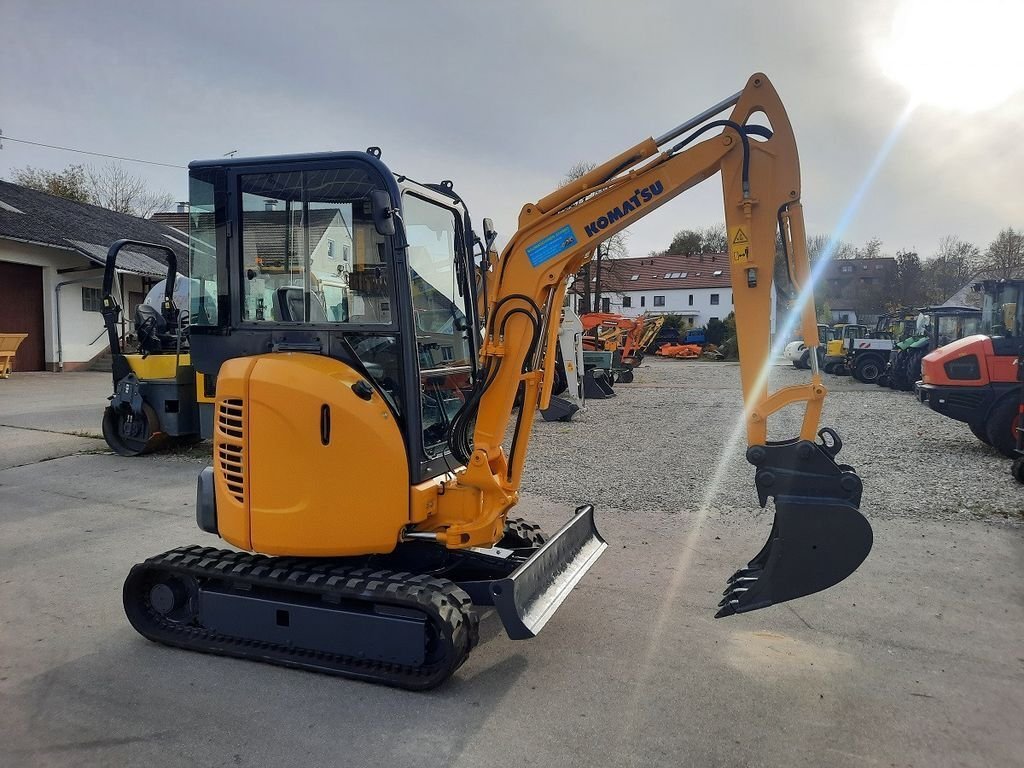 Komatsu PC 09-1 (2008) – Mini excavadora 0,8T – 1500 h – Ultracompacta