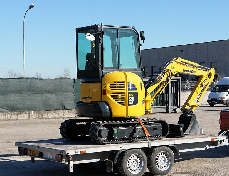 Mini-Excavadora Komatsu PC26MR-3 de Ocasión (2013) – 2,8T con 3 Cucharas