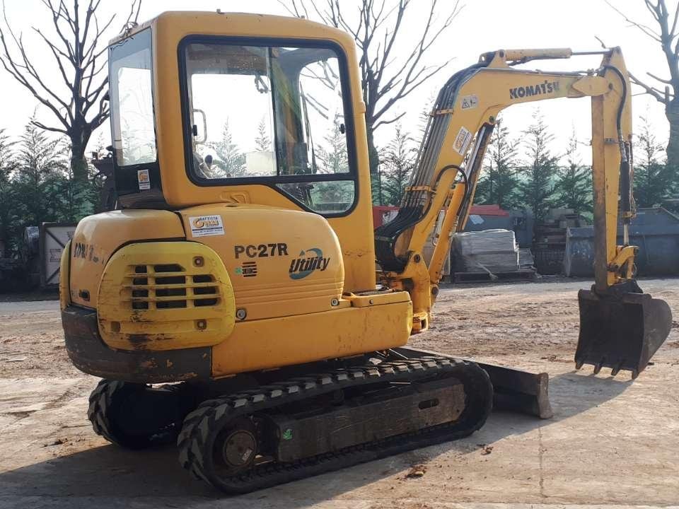 Miniexcavadora Komatsu PC27R de Ocasión (1998) – 3 Toneladas, 5 099 h
