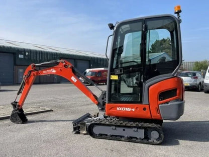 Miniexcavadora Kubota KX016-4 de 1,6 t usada 2013 cabina cerrada de 2971 h con 3 cucharones