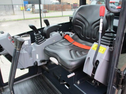 Miniexcavadora Kubota KX016-4 de 1,6 t usada 2022 con 179 h certificada CE con joysticks