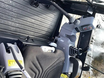Miniexcavadora Kubota KX018-4 de 1,79 t, usada, año 2019, 750 h, con motor de 3 cilindros