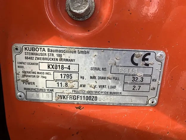 Miniexcavadora Kubota KX018-4 de 1,79 t, usada, año 2019, 750 h, con motor de 3 cilindros