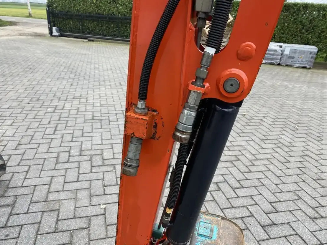 Kubota KX019-4 (2012) – Miniexcavadora 1,8T – 8 386 h – 3 Cucharas – Lista para usar