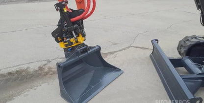 Miniexcavadora Kubota KX060-5 de 5,7 t con tiltrotator de ocasión 2022 casi nueva de 5 h