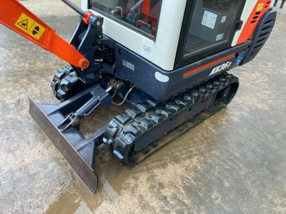 Miniexcavadora Kubota KX36-3 de 1,6 t, usada, año 2005, 2543 h, con 3 cucharones a elegir